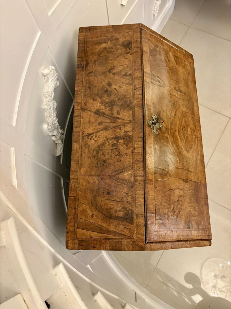 Superb Early 18th Century Quality Antique George I Walnut Bureau